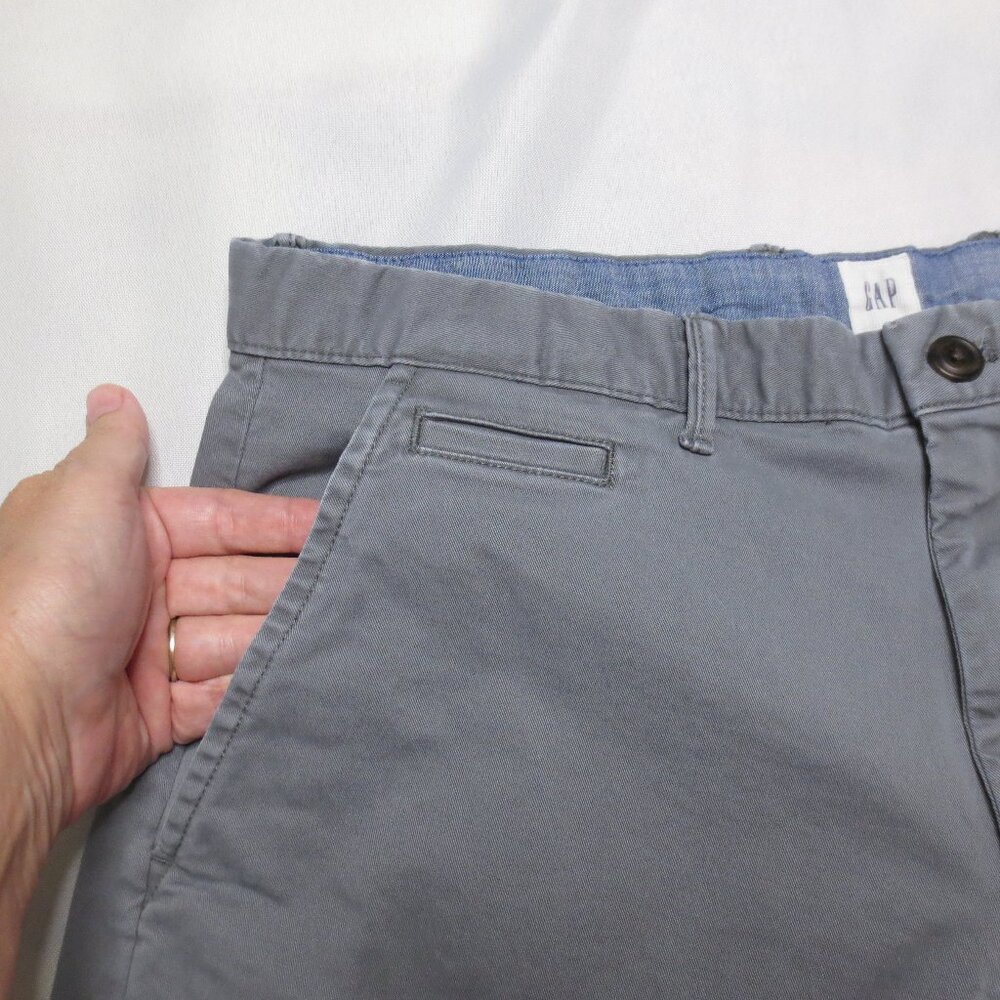 GAP mens SHORTS chino GRAY career CASUAL flat front SIZE 33 - Picture 8 of 10